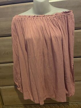 Off-Shoulder Peasant Top in Dusty Rose